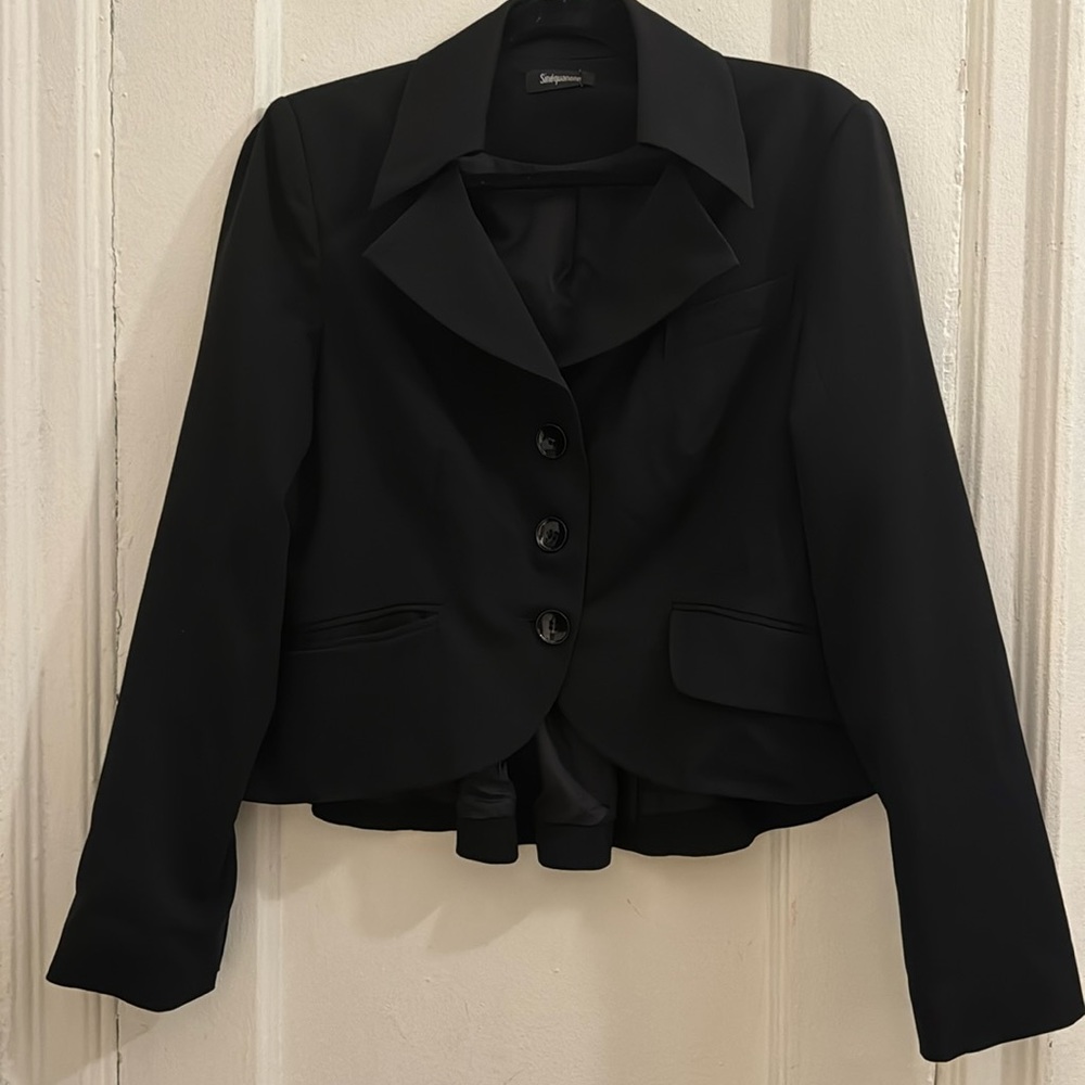 Sinequanone Peak Lapel Blazer